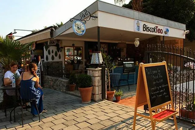 Oludeniz Beach Random Rooms By Lookbookholiday 3*,